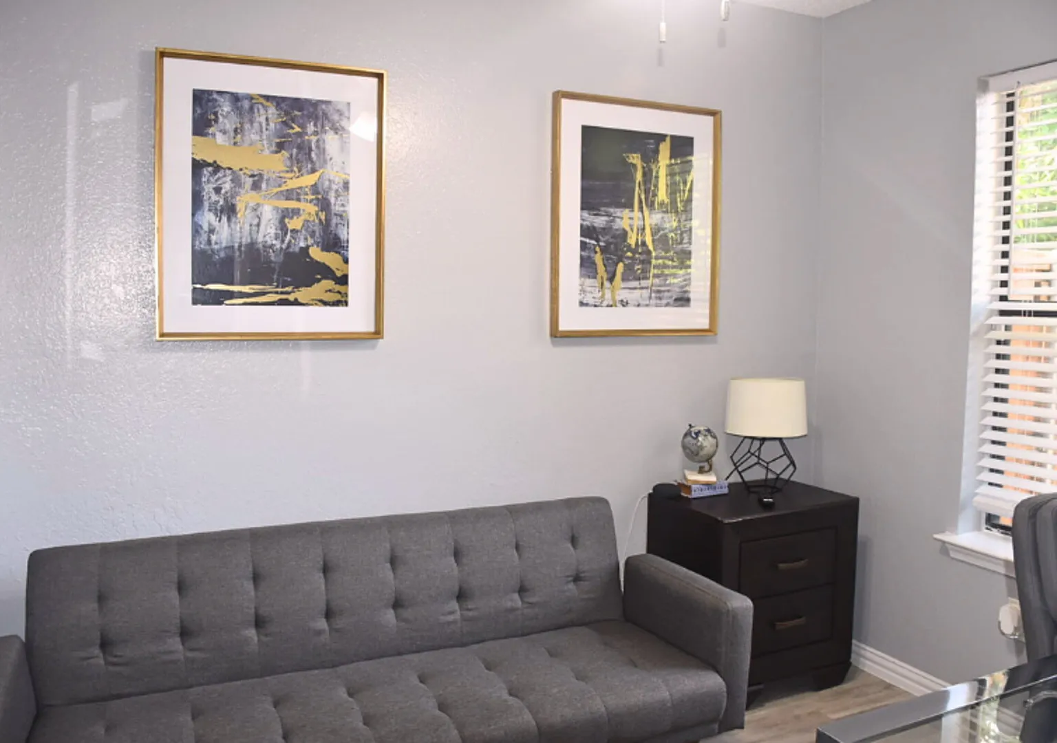 I841 World Cup Stay - 18 min to AT&T - Sleeps 4 - Public Transit — Photo 3