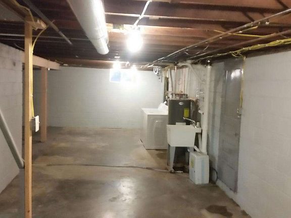 4th image of 1414 Grand Ave