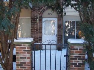 2012 Sudbury Dr, Hoffman Estates, IL