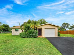 3150 Pinehurst Drive, Lake Worth, FL 33467