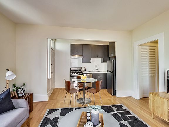 4th image of 35-41 Lafayette St #1043