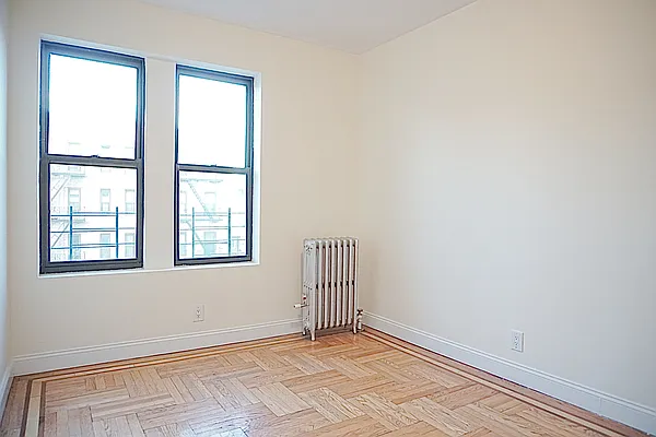 Rented by Compass | media 14