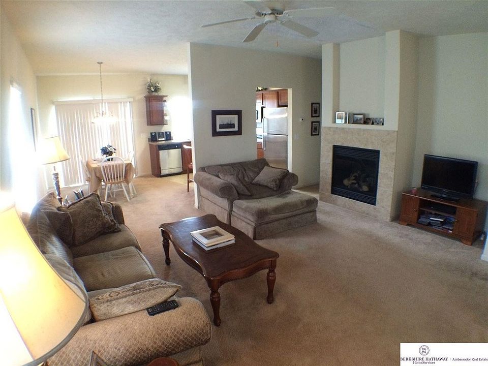 17181 Manderson St, Omaha, NE 68116 Zillow