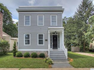 19 Albany Ave, Kinderhook, NY 12106