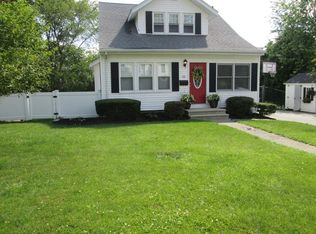 22 Oneida Ave, Worcester, MA 01606