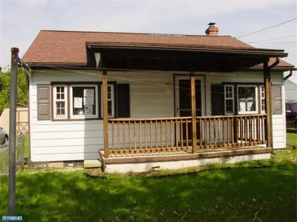 483 Schubert Rd, Bethel, PA 19507