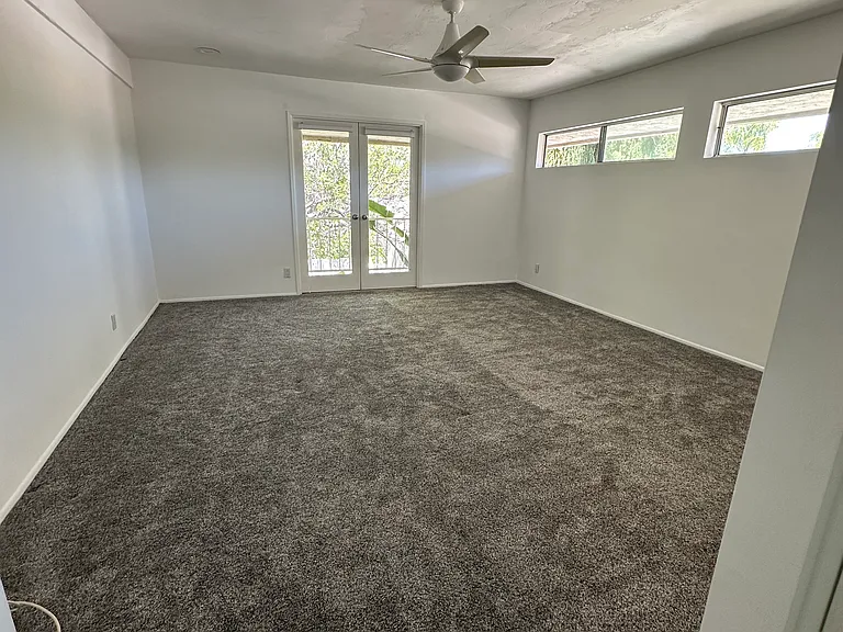 Yorkfield Ct — Photo 19