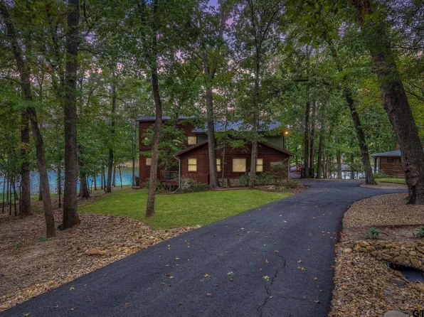 303 E Eldorado Dr, Scroggins, TX 75480