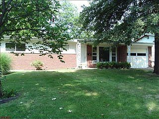 1st image of 485 Saint Edward Ln
