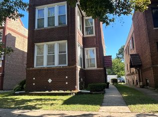 536 S Ridgeland Ave #1, Oak Park, IL 60304