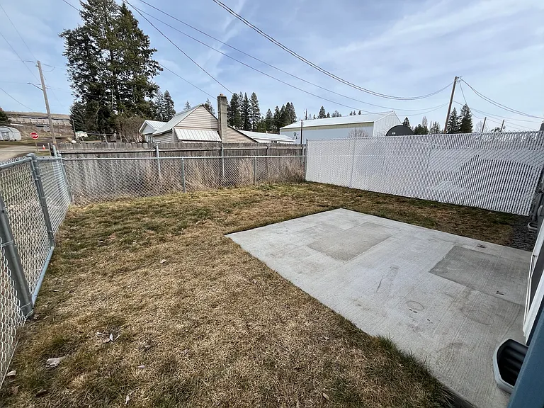 505 S 2nd St — Photo 17