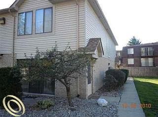 2nd image of 38565 Wellington Dr