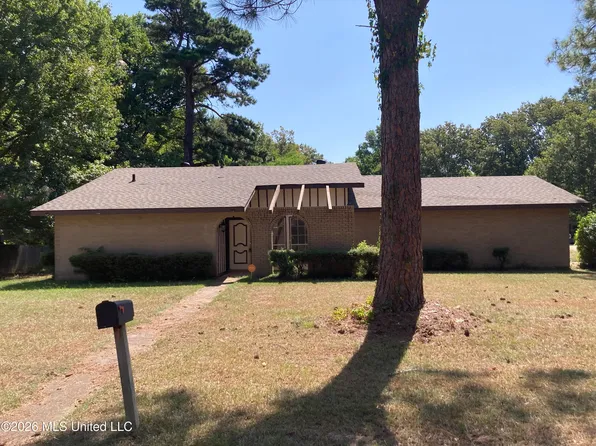 5856 Cypress Trl, Jackson, MS 39211