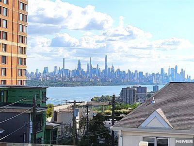 141 English St, Fort Lee, NJ, 07024