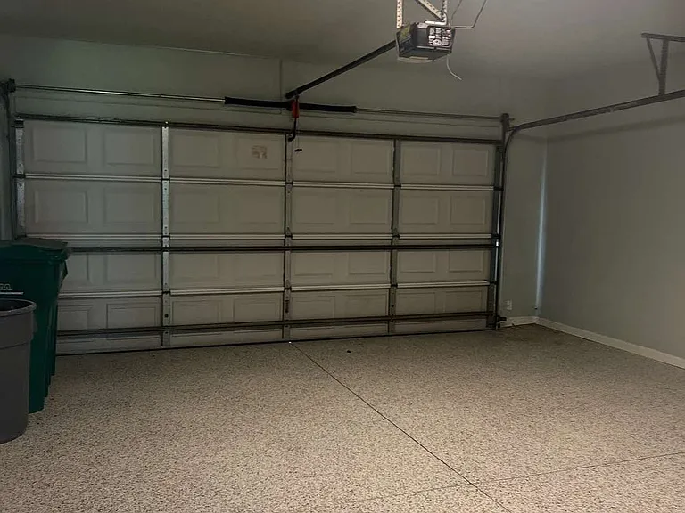 42 Coburn Dr E — Photo 15