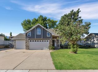 433 W Chase Ln N, Centerville, UT 84014