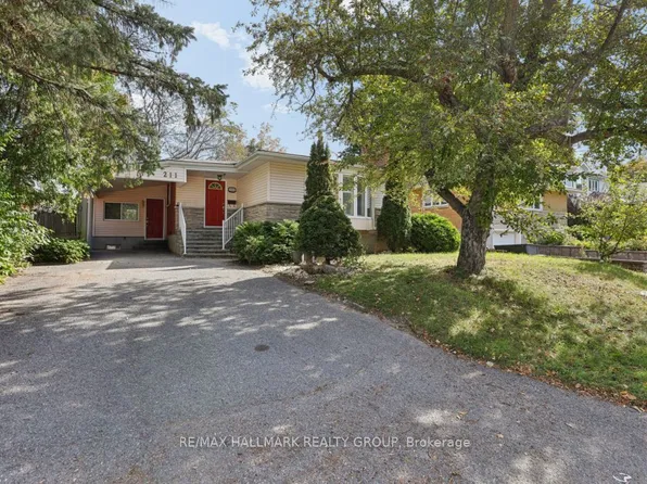 211 Harcourt Ave, Ottawa, ON K2B 5C2