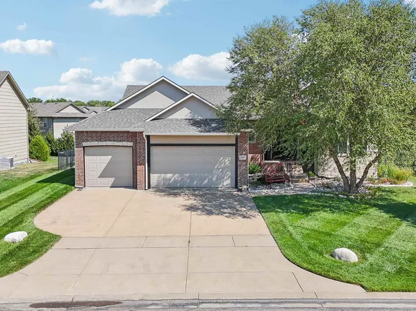 2518 N Quincy Cir, Wichita, KS 67228