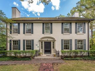 661 Blackthorn Rd, Winnetka, IL 60093