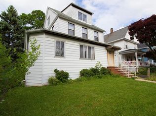 91 Meadow Ln, New Rochelle, NY 10805