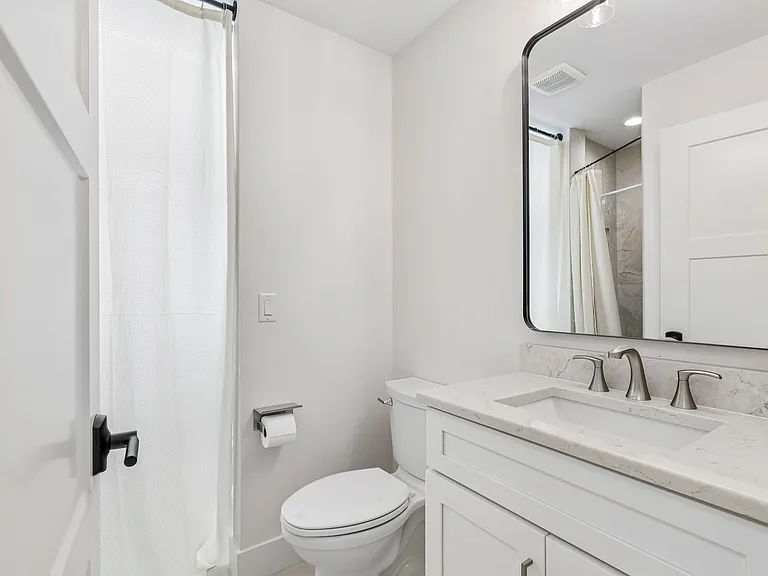 550 Milwaukee Ave #550 — Photo 32