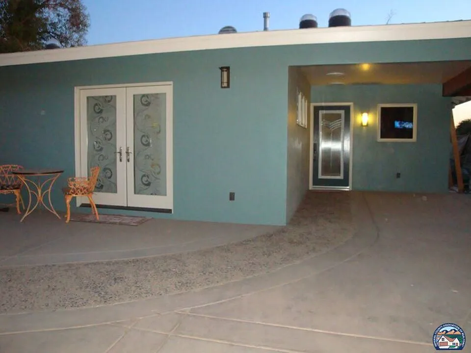 1 bed, 1.0 bath, 1000 sqft, $1,650 — Photo 2