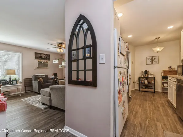 96 Arrowood Road #D, Manalapan, NJ 07726