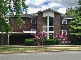 881 Main St APT 8, Walpole, MA 02081