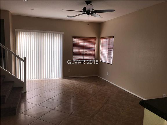 3rd image of 10521 Twin Plant Ct