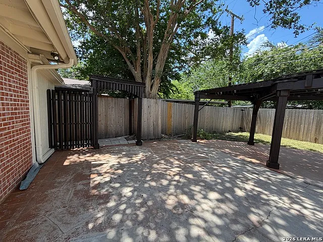 1219 Arroya Vista Dr — Photo 22