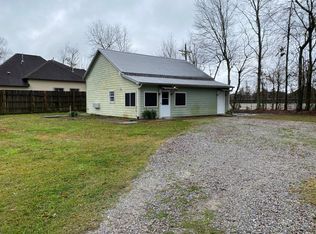 18093 Swamp Rd, Prairieville, LA 70769