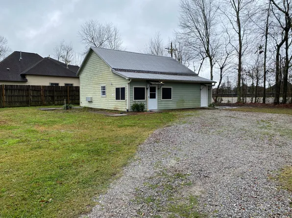 18093 Swamp Rd, Prairieville, LA 70769