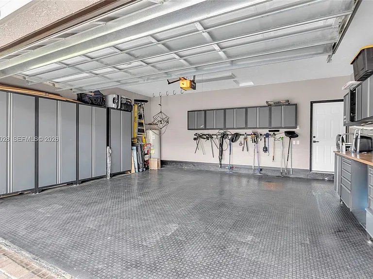 950 Marina Dr — Photo 47