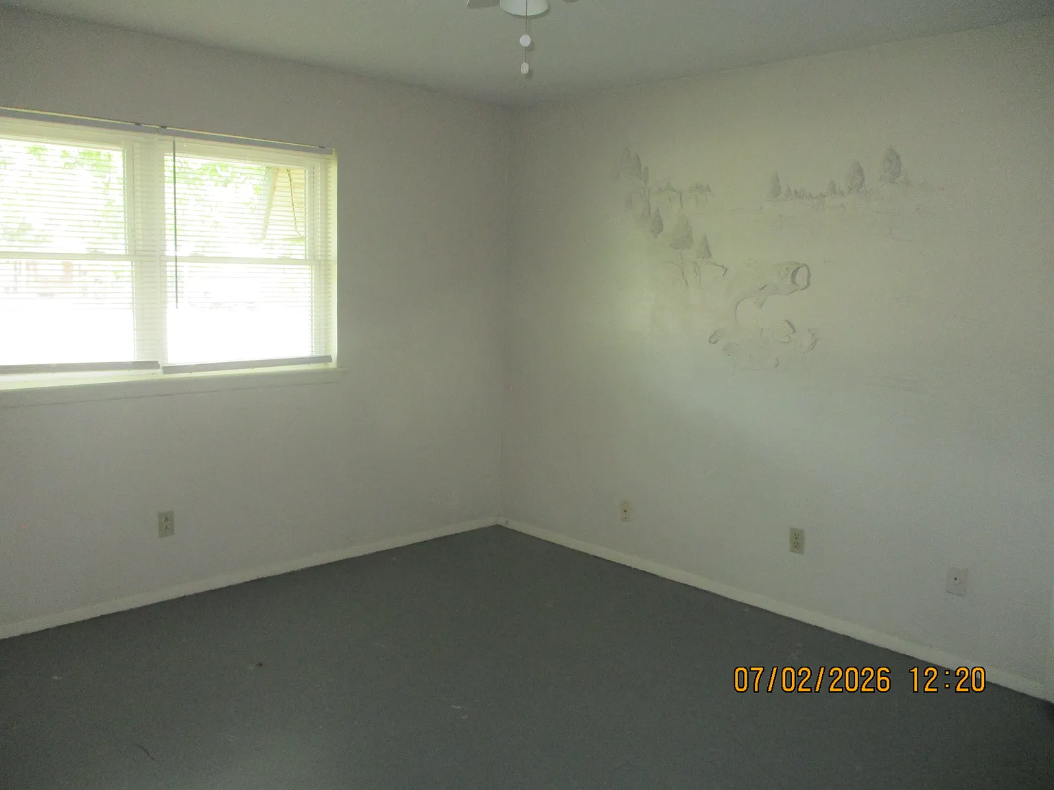 4 bed, 3512 sqft, $1,500 — Photo 3