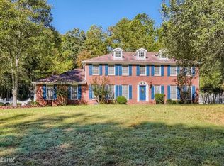 180 Deer Forest Rd, Fayetteville, GA 30214