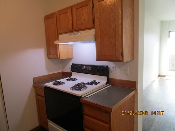 715 N Jefferson St #15