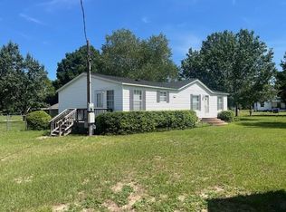 4005 Pond Loop Rd, Sumter, SC 29154