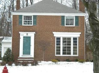 3649 Meadowbrook Blvd, University Heights, OH