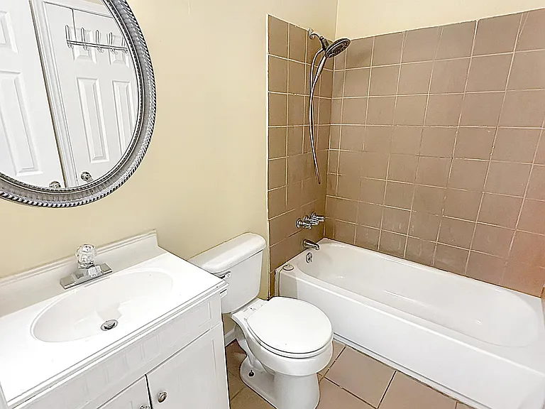 405 Hickory Hill Dr #405 — Photo 7