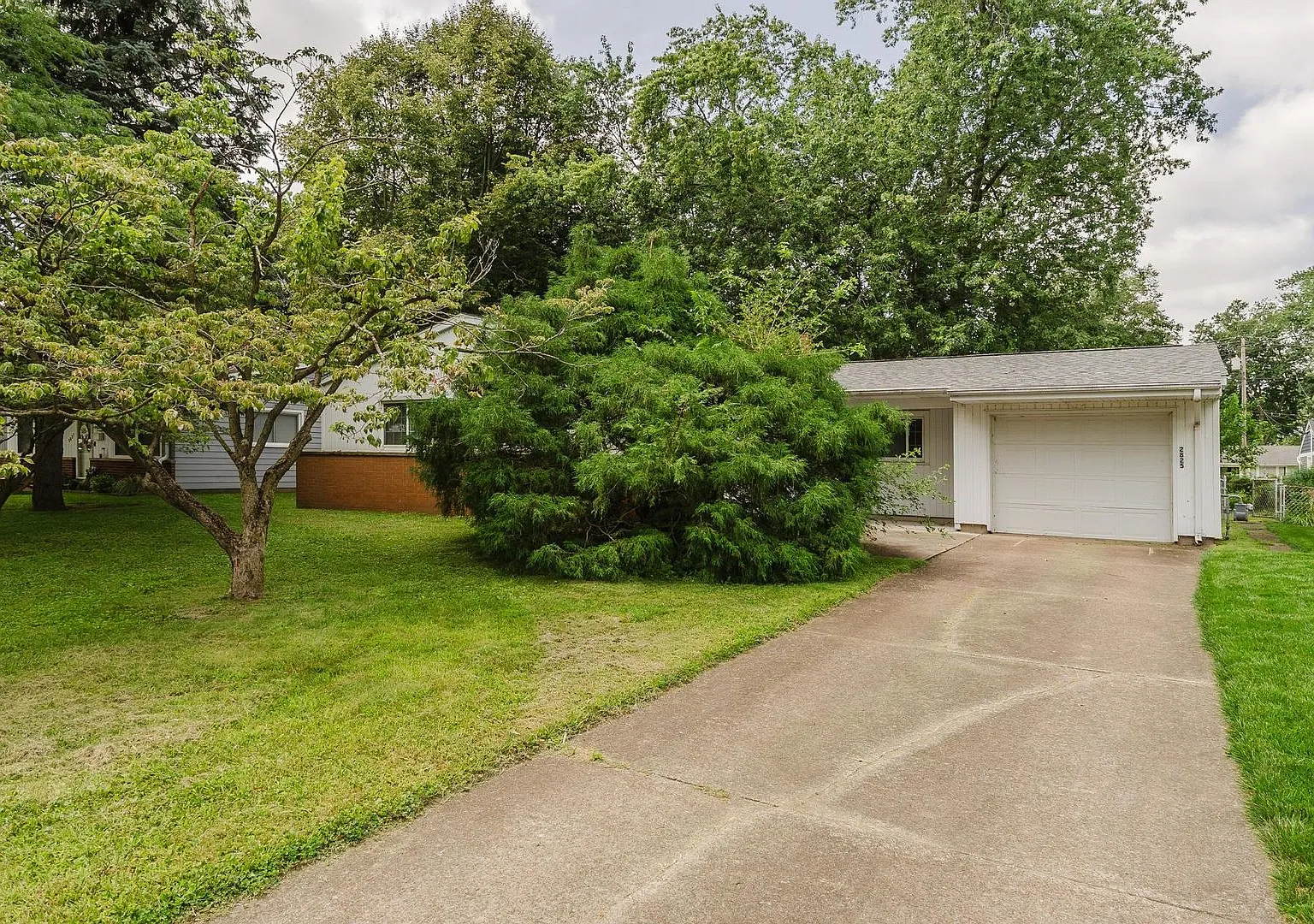 3 bedroom/1.5 bath Single family home Sandusky!! — Photo 1