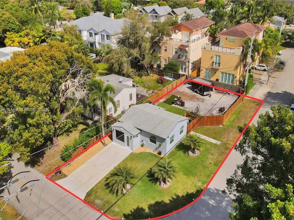 820 SW 8th Ave, Fort Lauderdale, FL 33315