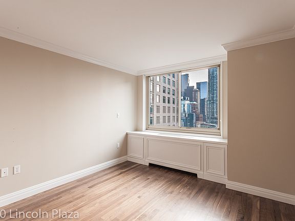 4th image of 30 W 63rd St APT 23FGH