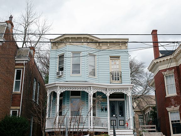 4th image of 3206 E Broad St APT 1