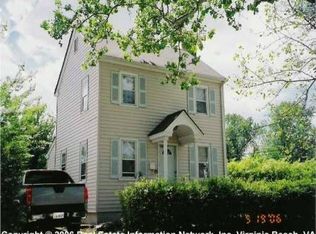 75 Maple Ave, Newport News, VA 23607
