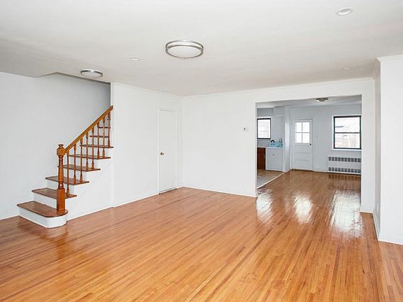 4th image of 69 Bay 41st St Fl 2nd