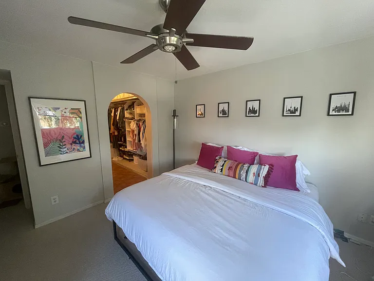 1880 E Morten Ave #216 — Photo 3