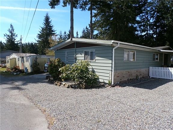 3rd image of 2419 Jahn Ave NW Trailer 15