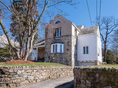 880 James Street, Pelham, NY, 10803