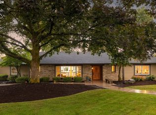 10710 SW Muirwood Dr, Portland, OR 97225