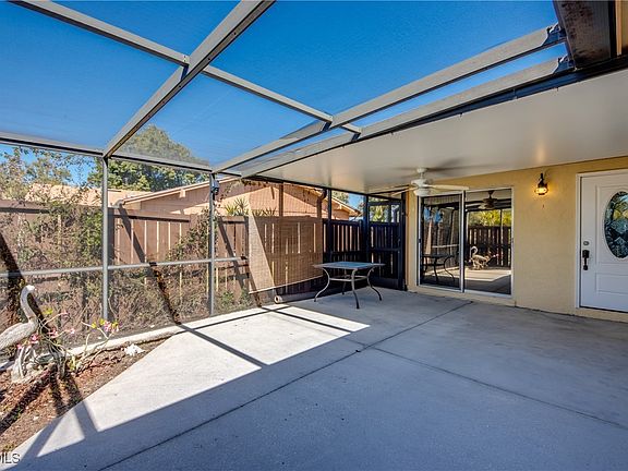 5th image of 6406 Royal Woods Dr